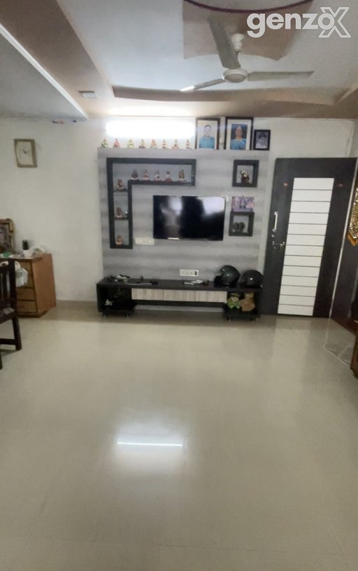 Premium furnishings 3bhk available for sale 