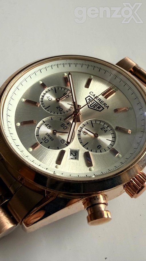 TAG Heuer Carrera